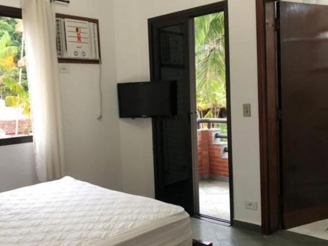 Apartamento para Venda, 03dormitórios, sendo 01 suíte, 1banheiro, 1 vaga de garagem