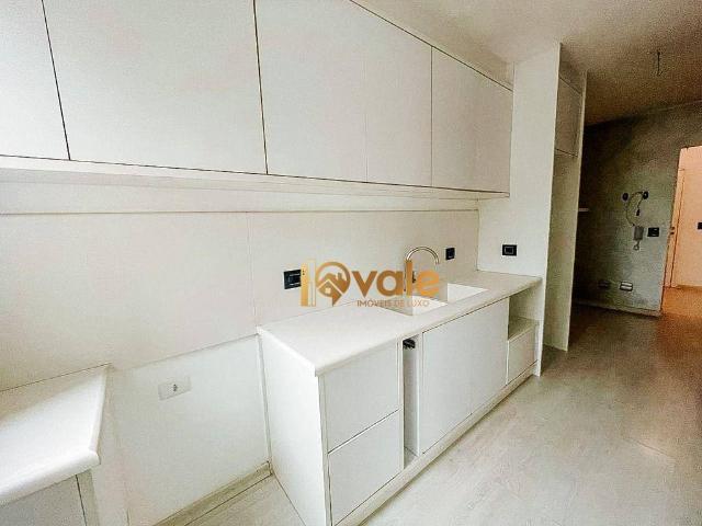 Apartamento para Venda/Aluguel com 3 quartos, 156 m² por R$ 1.600.000