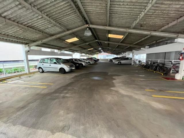 Apartamento para Venda/Aluguel com 3 quartos, 163 m² por R$ 1.960.000