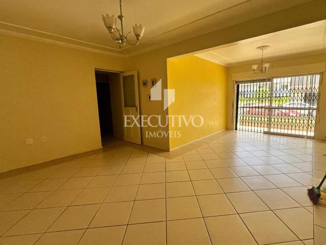 Apartamento para Venda/Aluguel com 3 quartos, 100 m² por R$ 405.000