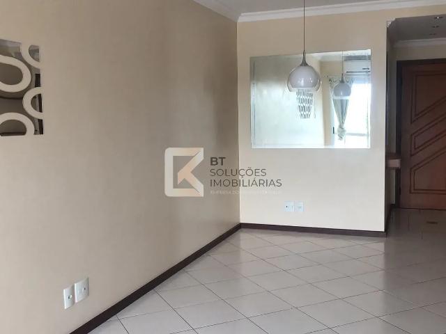 Apartamento para Venda/Aluguel com 3 quartos, 100 m² por R$ 750.000