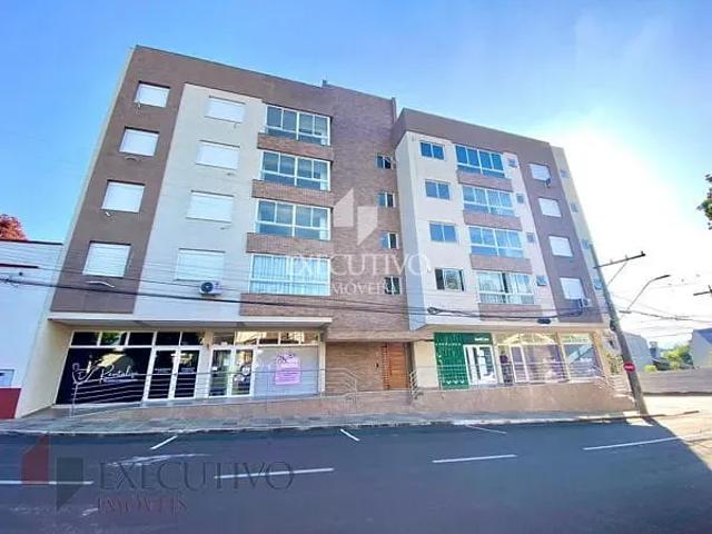 Apartamento para Venda/Aluguel com 3 quartos, 104 m² por R$ 490.000