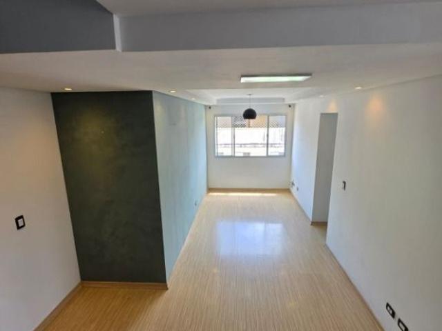 Apartamento para Venda/Aluguel com 3 quartos, 121 m² por R$ 460.000