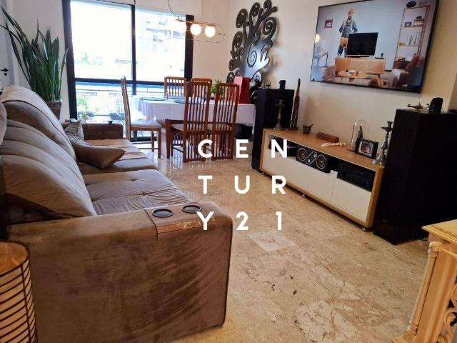 Apartamento para Venda/Aluguel com 3 quartos, 96 m² por R$ 590.000