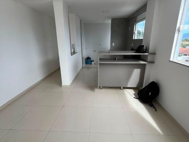 Apartamento para Venda/Aluguel com 1 quartos, 60 m² por R$ 350.000