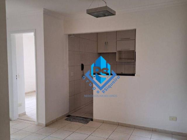 Apartamento para Venda/Aluguel com 2 quartos, 49 m² por R$ 296.000