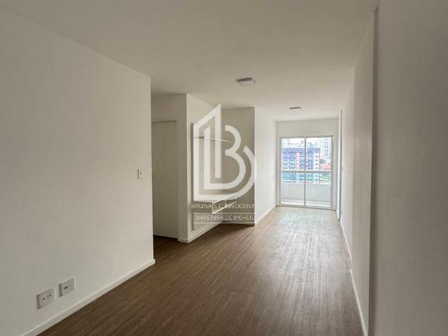 Apartamento para Venda/Aluguel com 2 quartos, 56 m² por R$ 460.000