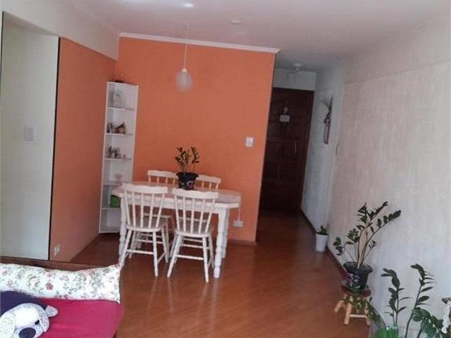 Apartamento para vender na rua Ângelo Aloíso 67 na Guapira