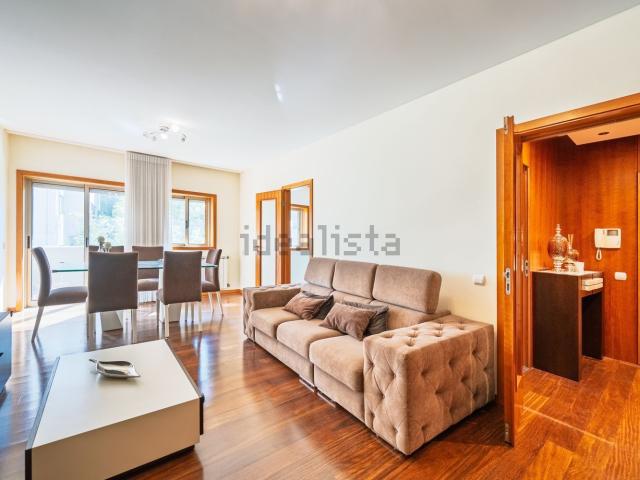 Apartamento, Paranhos