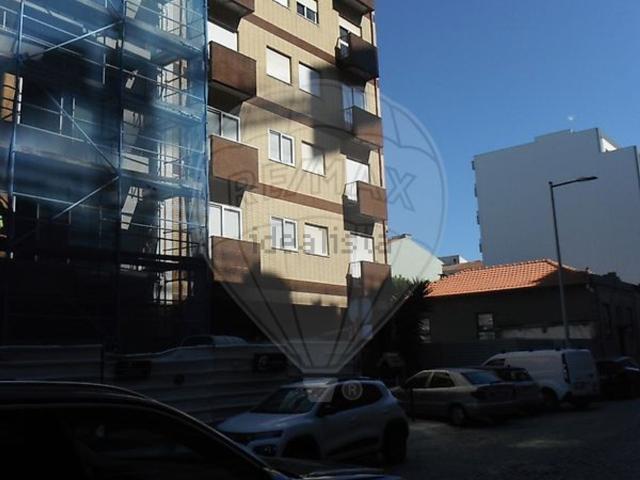 Apartamento, Paranhos