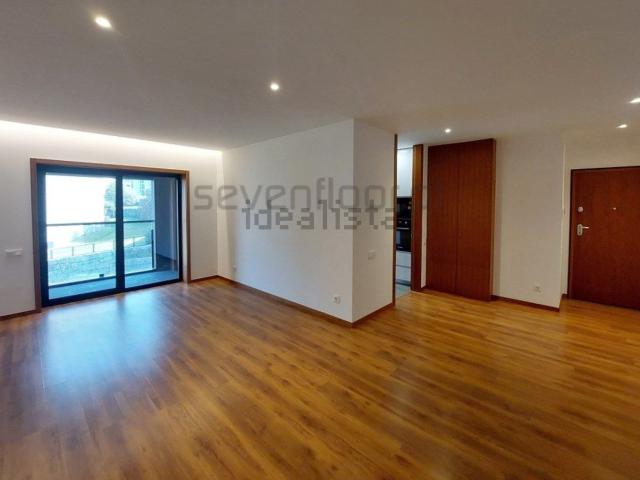 Apartamento, Paranhos