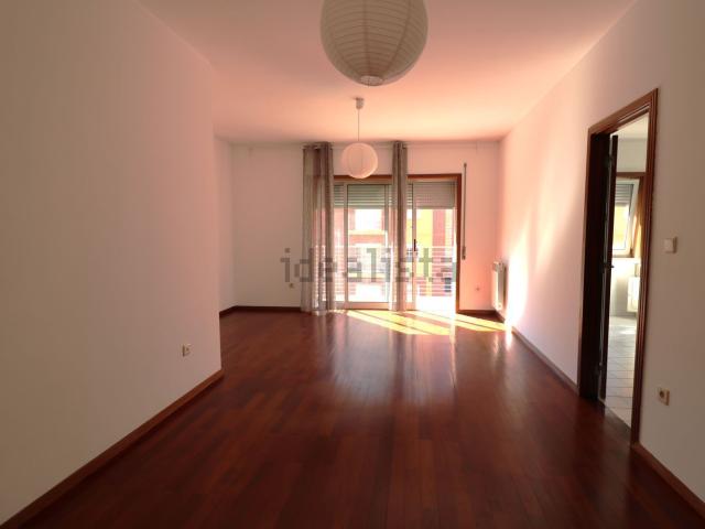 Apartamento, Paranhos