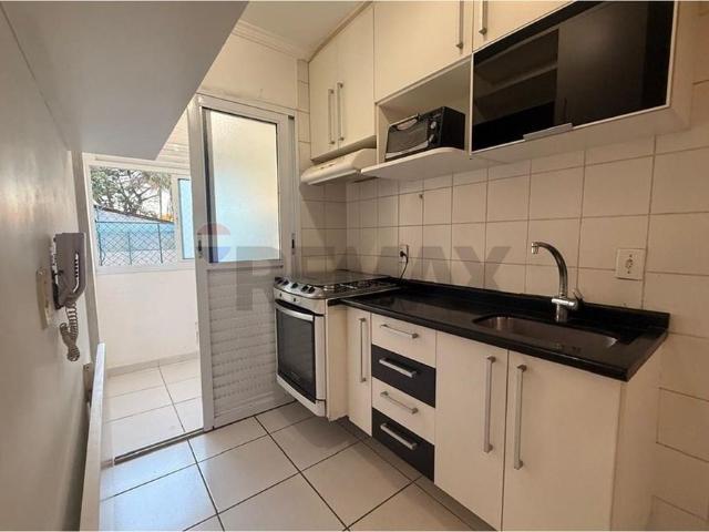 Apartamento parque São domingos dois dormitórios com varanda e garagem