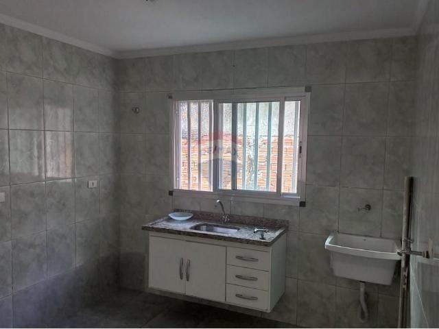 Apartamento sobreloja Parque São Lucas
