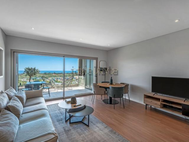 Apartamento, Páteo, Albufeira e Olhos de Água