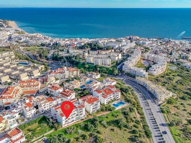 Apartamento, Páteo, Albufeira e Olhos de Água