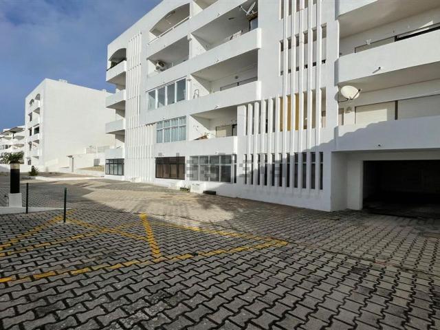 Apartamento, Páteo, Albufeira e Olhos de Água