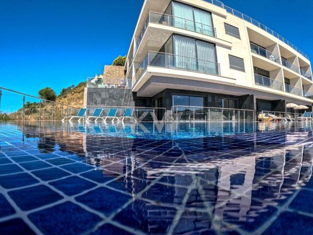 Apartamento, Páteo, Albufeira e Olhos de Água