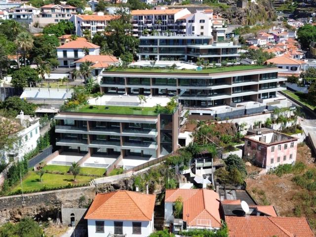 Apartamento Penthouse|Tipologia T3|Piscina Privada|Vista Mar. 140m² Santa Luzia Funchal