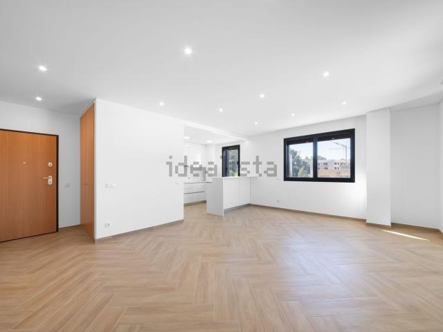 Apartamento, Pedroso