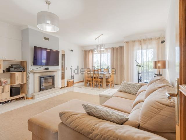 Apartamento, Pedroso