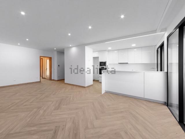 Apartamento, Pedroso