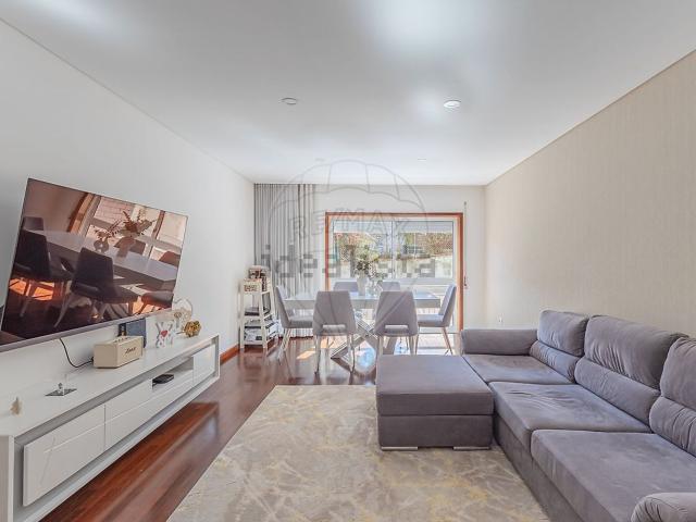 Apartamento, Pedroso