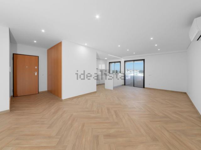 Apartamento, Pedroso