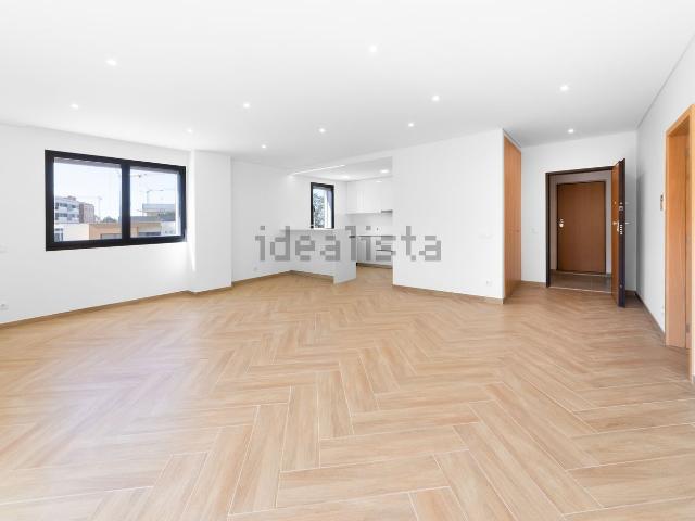 Apartamento, Pedroso