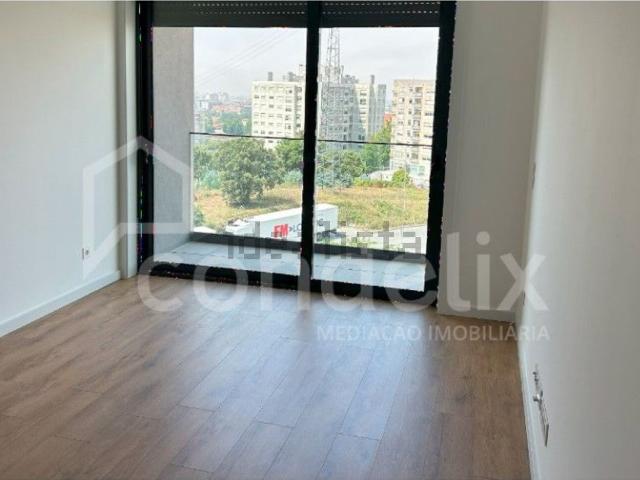 Apartamento, Pedrouços