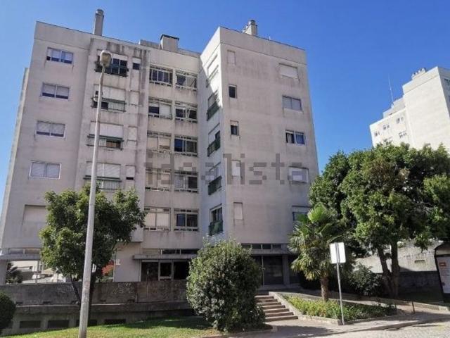 Apartamento, Pedrouços