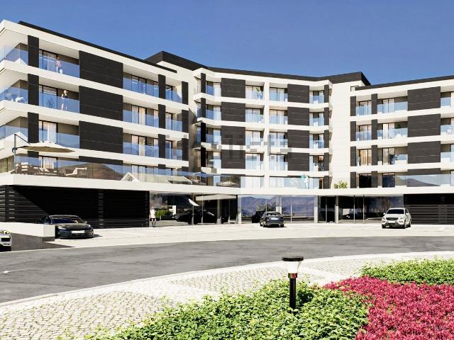 Apartamento, Pedrouços