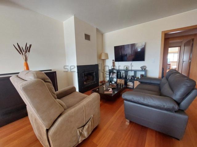 Apartamento, Pedrouços