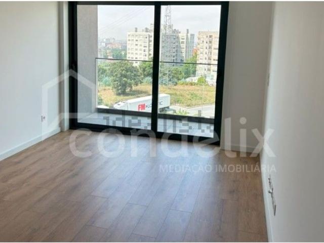 Apartamento, Pedrouços