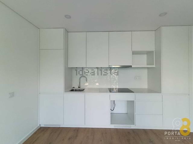 Apartamento, Pedrouços