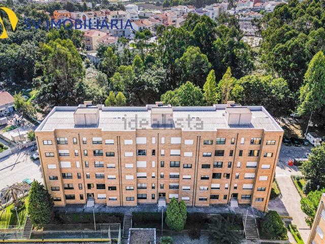Apartamento, Pedrouços