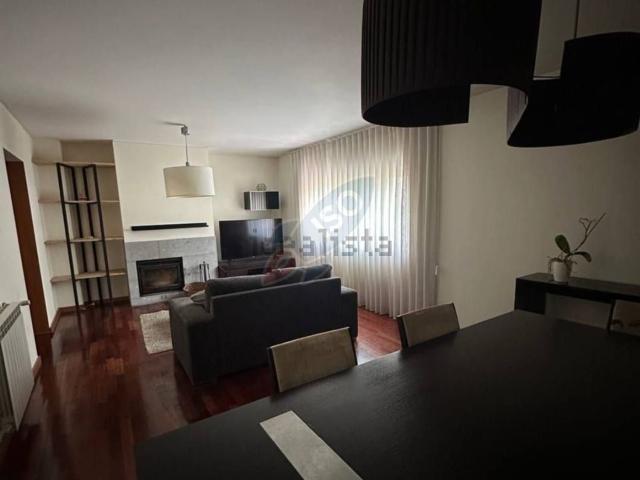 Apartamento, Pedrouços