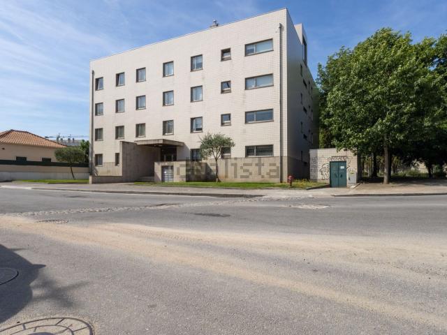 Apartamento, Pedrouços
