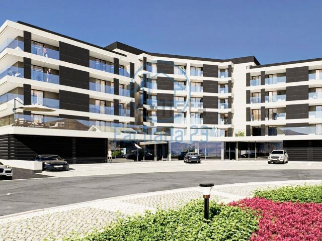 Apartamento, Pedrouços