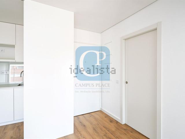 Apartamento, Pedrouços