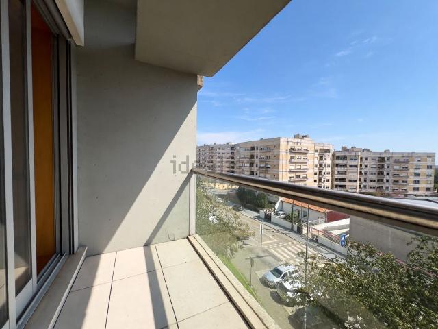 Apartamento, Pedrouços