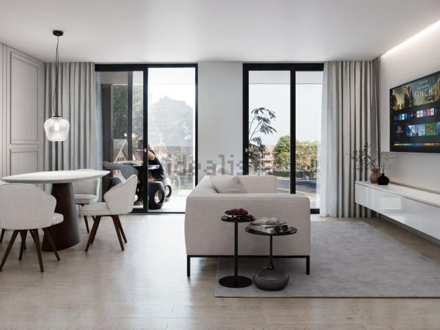 Apartamento, Pedrouços