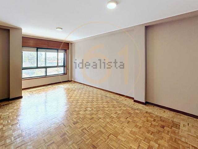 Apartamento, Pedrouços