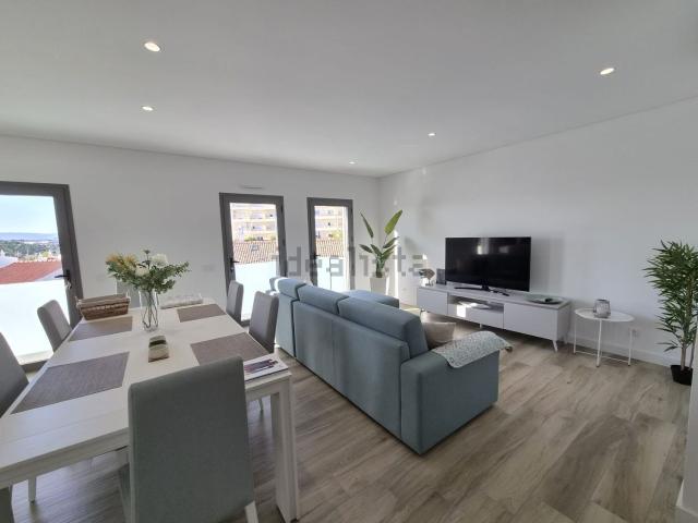 Apartamento, Pêra