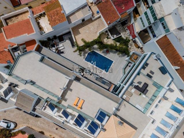 Apartamento, Pêra