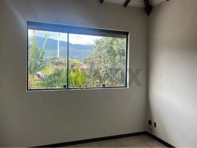 APARTAMENTO PEREQUÊ