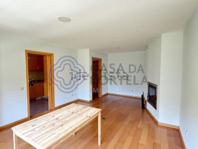 Apartamento, Perosinho