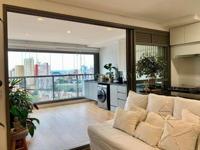 APARTAMENTO POMPÉIA 2 SUÍTES 1 VAGA