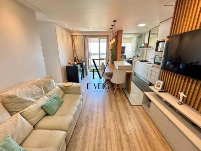 APARTAMENTO PORTEIRA FECHADA, COM 3 QUARTOS, SENDO 1 SUÍTE, 2 VAGAS DE GARAGEM, CONDOMÍNIO COMPLETO