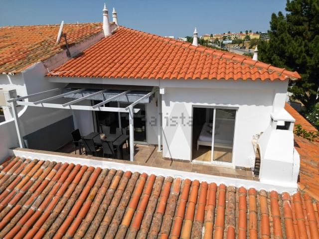 Apartamento, Porches